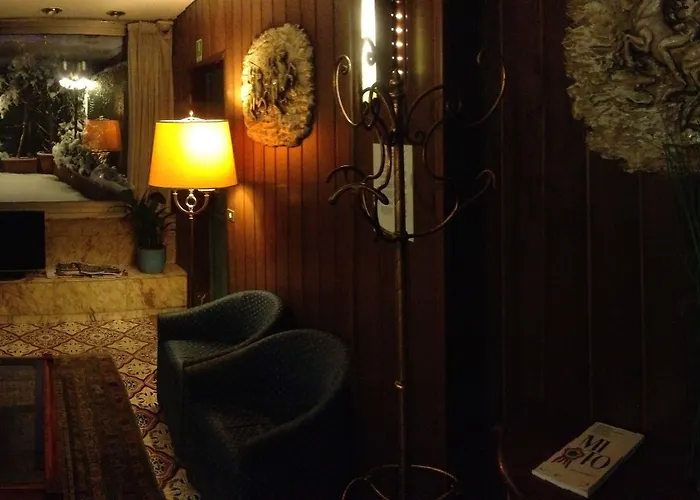 Hotel Mec 3*
