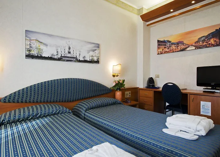 Hotel Mec 3*