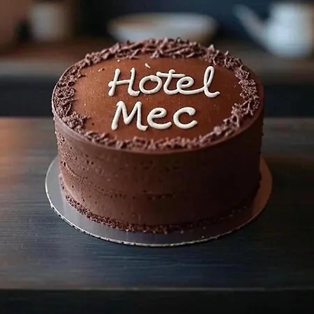 ميك فندق