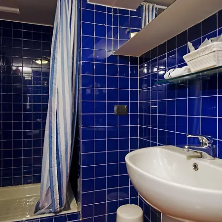 Hotel Mec Milán